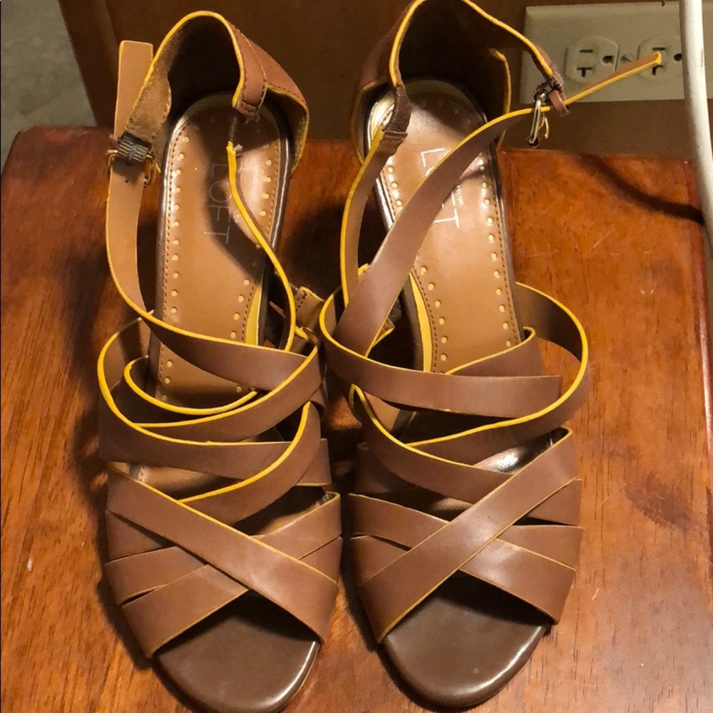 Loft brown strappy heeled sandals 8.5